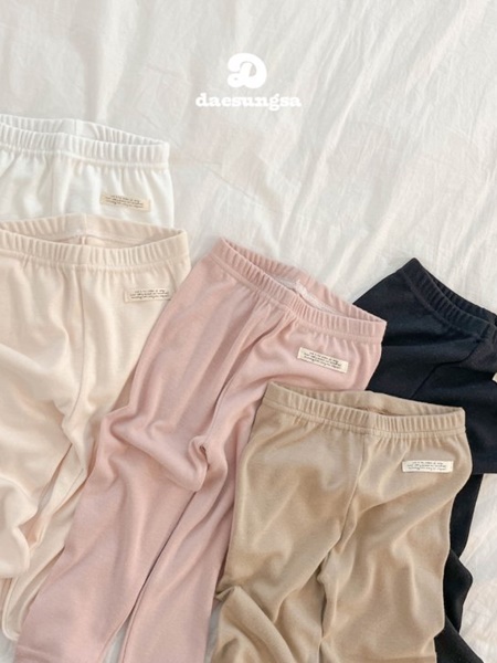 Spring Plain Leggings Spring Plain Leggings
