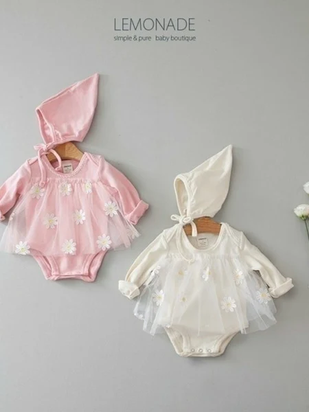 Dandelion Embroidery Bonnet Suit