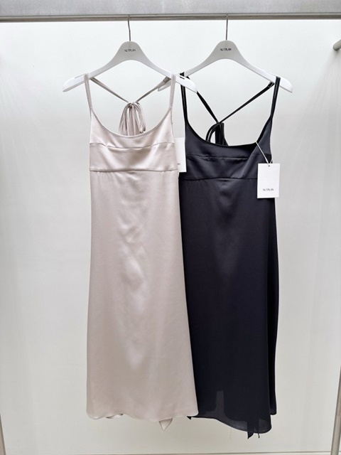 Silk Crab One-piece Silk Crab One-piece