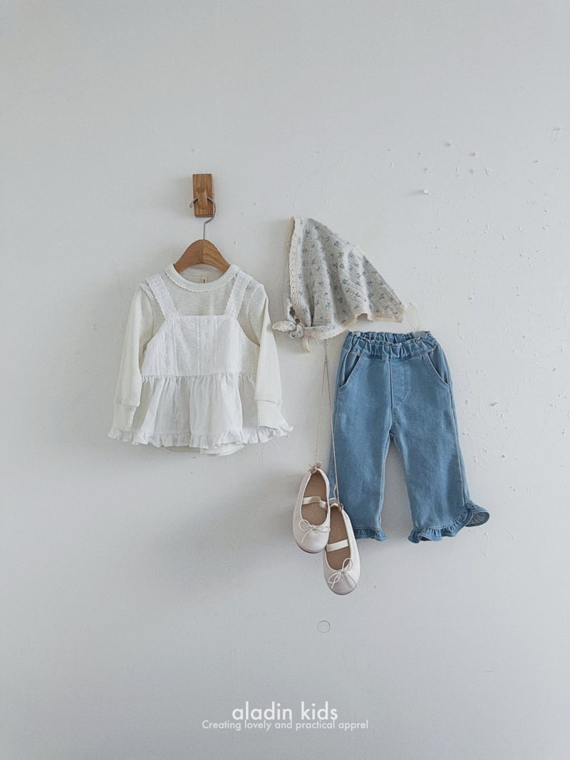Aladin - Korean Children Fashion - #childofig - Spring Frill Bootscut Pants - 4