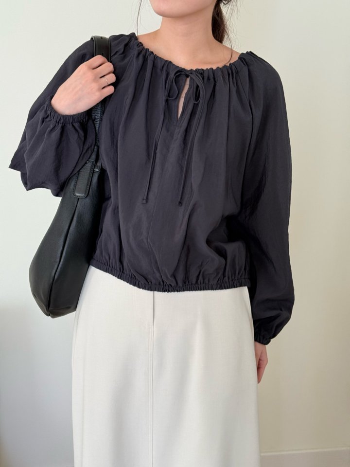 Amygrace - Korean Women Fashion - #womensfashion - Lady Shirring Blouse - 4