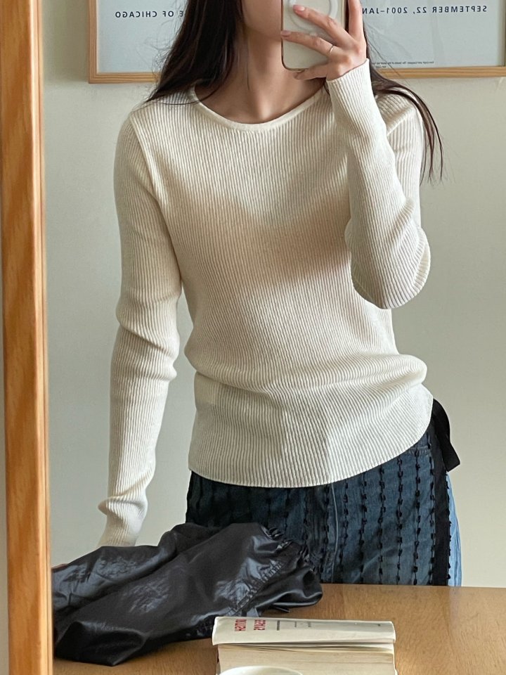 Amygrace - Korean Women Fashion - #momslook - Haper Lip Round Knit Pullover - 11