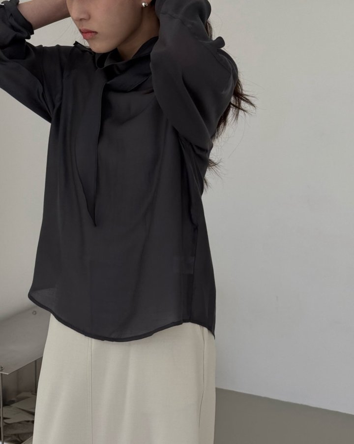 Amygrace - Korean Women Fashion - #momslook - Free Tie Blouse - 4