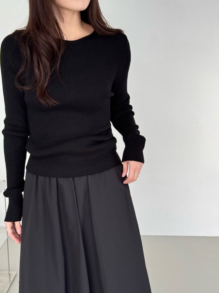 Amygrace - Korean Women Fashion - #womensfashion - Haper Lip Round Knit Pullover - 6