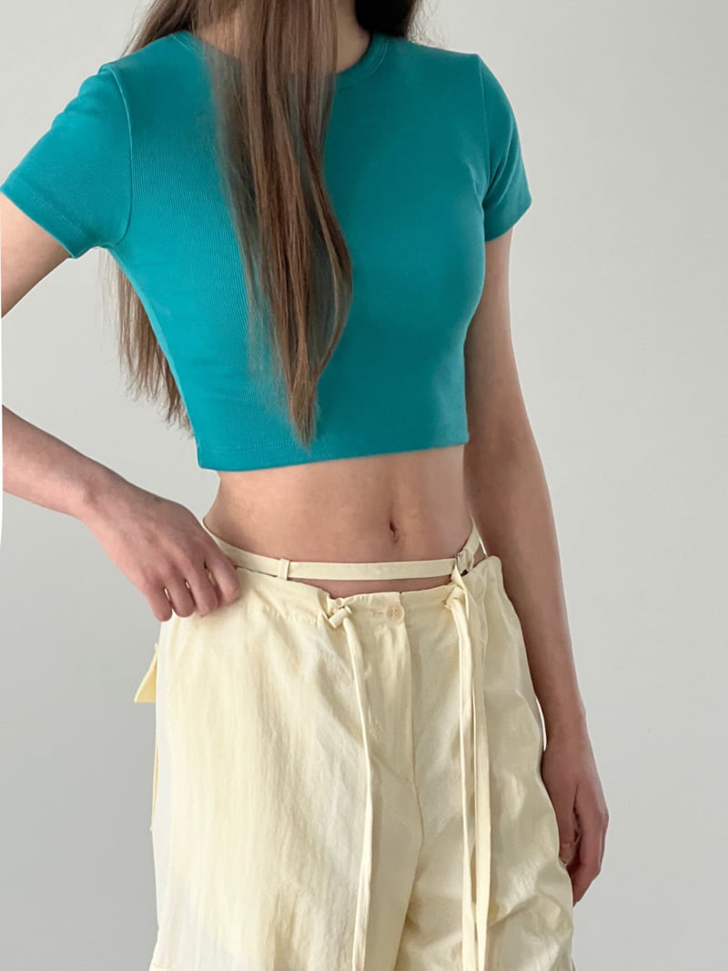 Another Avenue - Korean Women Fashion - #momslook - Maron Rib Crop Tee - 8