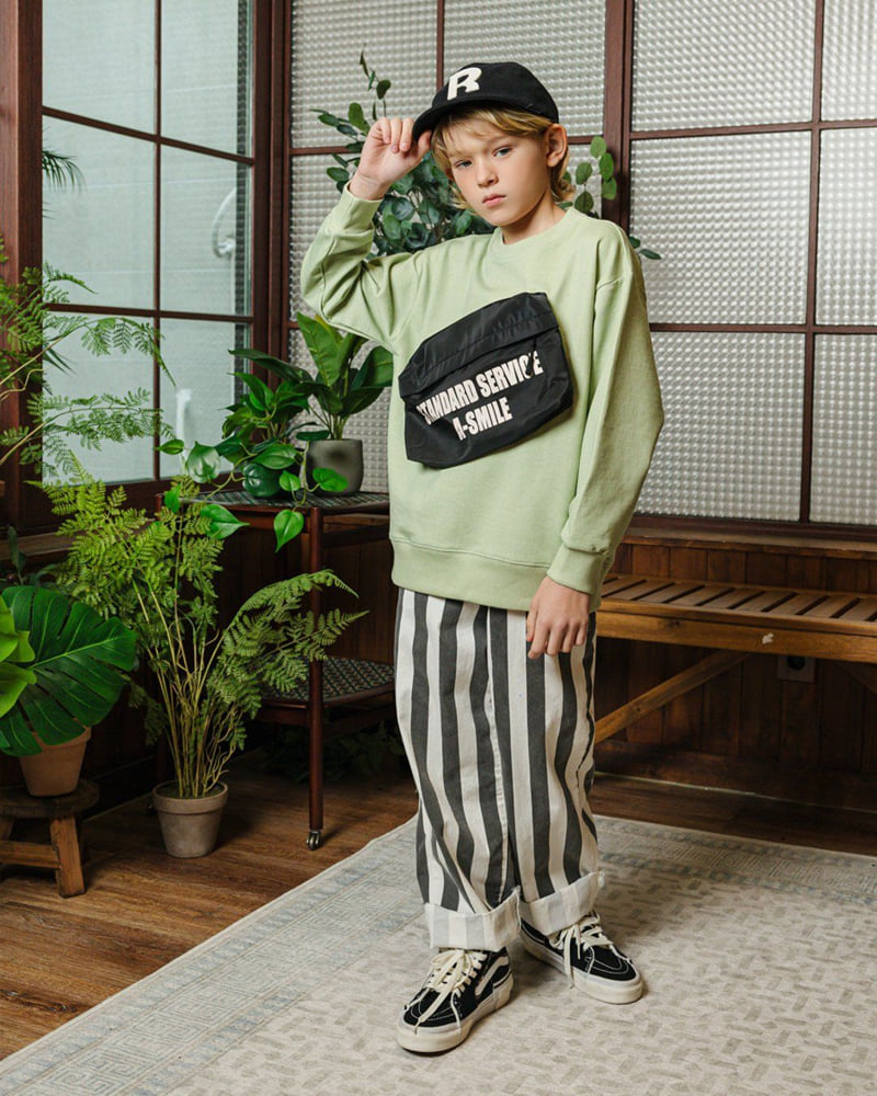 Apple Smile - Korean Children Fashion - #fashionkids - Standard Sweatshirts - 8