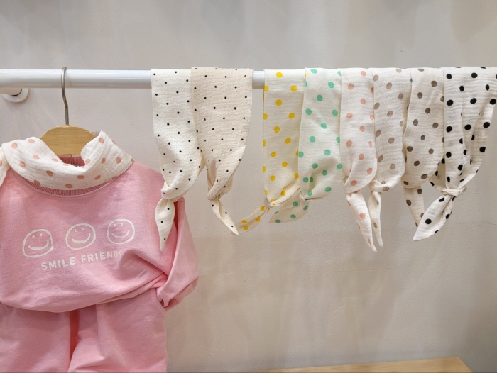 Atree - Korean Children Fashion - #stylishchildhood - Dot Scarf - 3