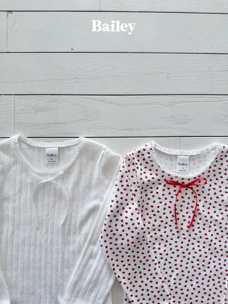 Bailey - Korean Children Fashion - #Kfashion4kids - Vely Lace Strawberry Tee