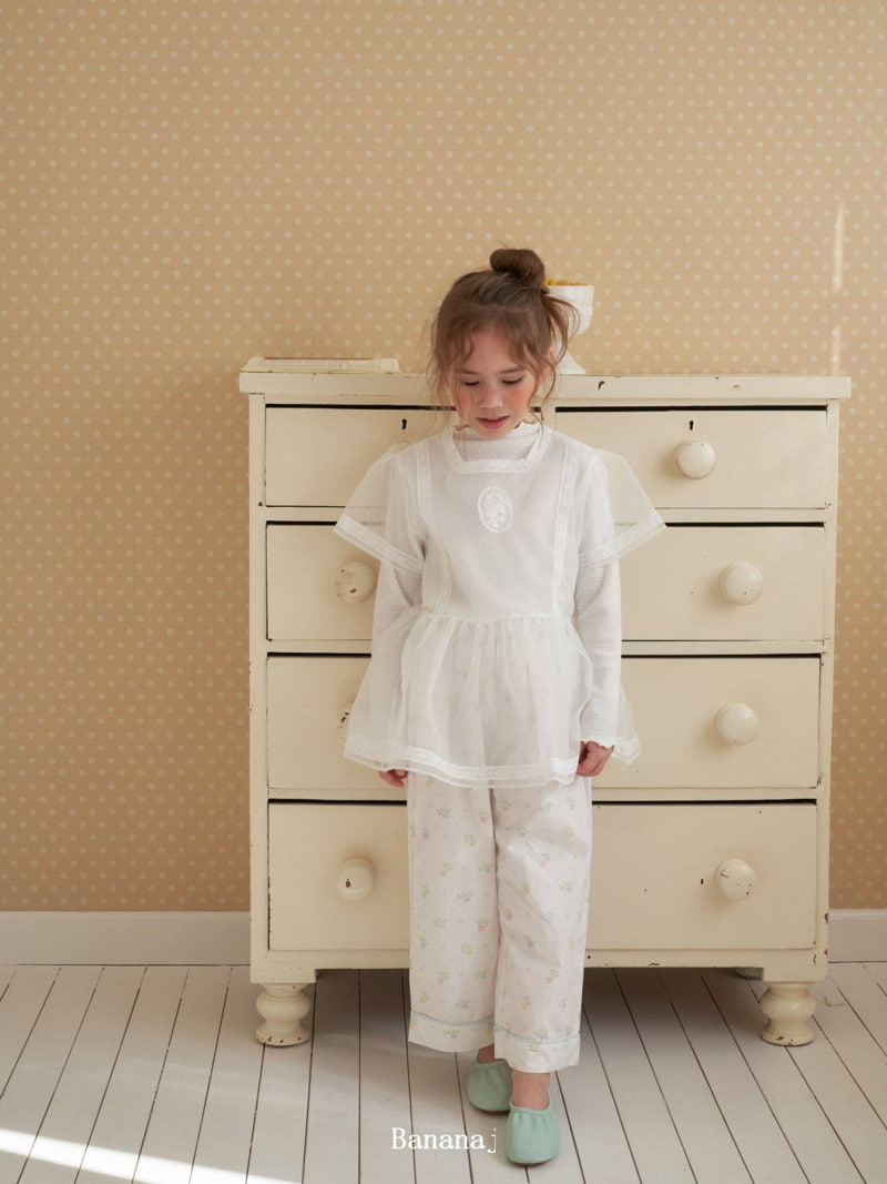 Banana J - Korean Children Fashion - #designkidswear - Aurora Blouse - 4