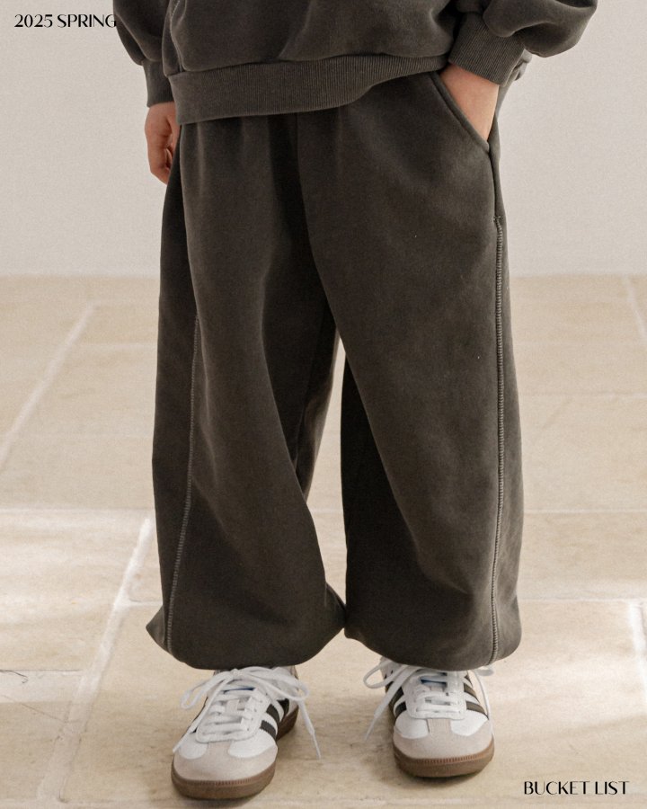 Bucket List - Korean Children Fashion - #minifashionista - Mellow Pigment Jogger Pants - 2