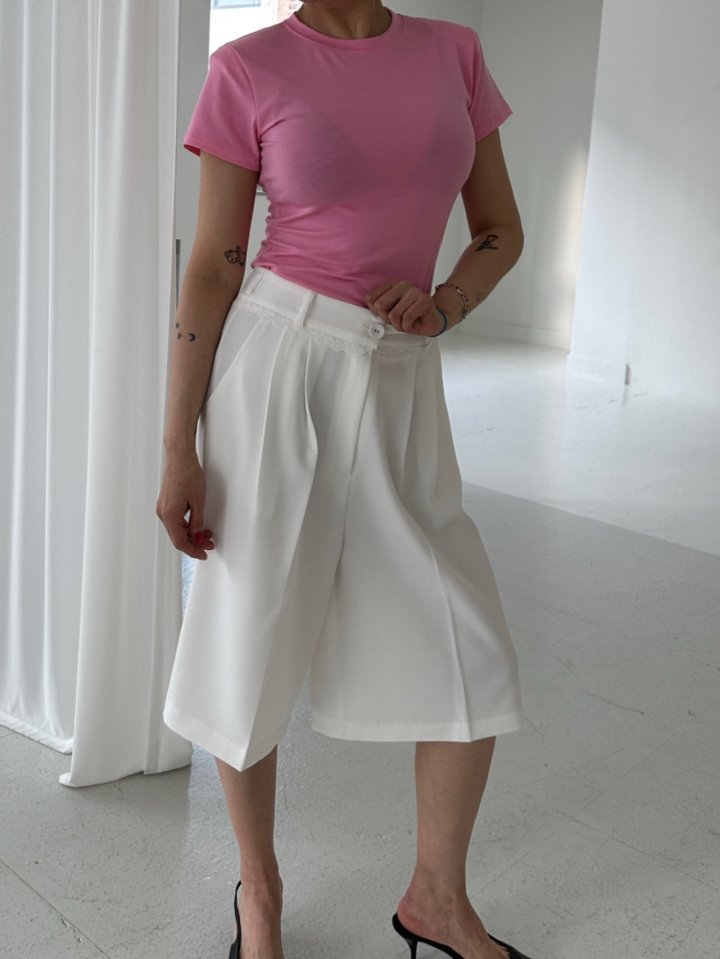 Chavi - Korean Women Fashion - #momslook - New Color Basic Padded Short Sleeved Tee - 5