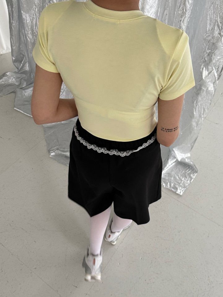 Chavi - Korean Women Fashion - #momslook - New Color Basic Padded Short Sleeved Tee - 8