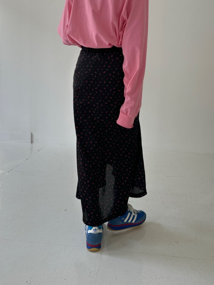 Chavi - Korean Women Fashion - #momslook - Rose Satin Skirt - 5