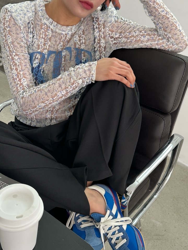 Chavi - Korean Women Fashion - #momslook - Flower Lace Tee - 6