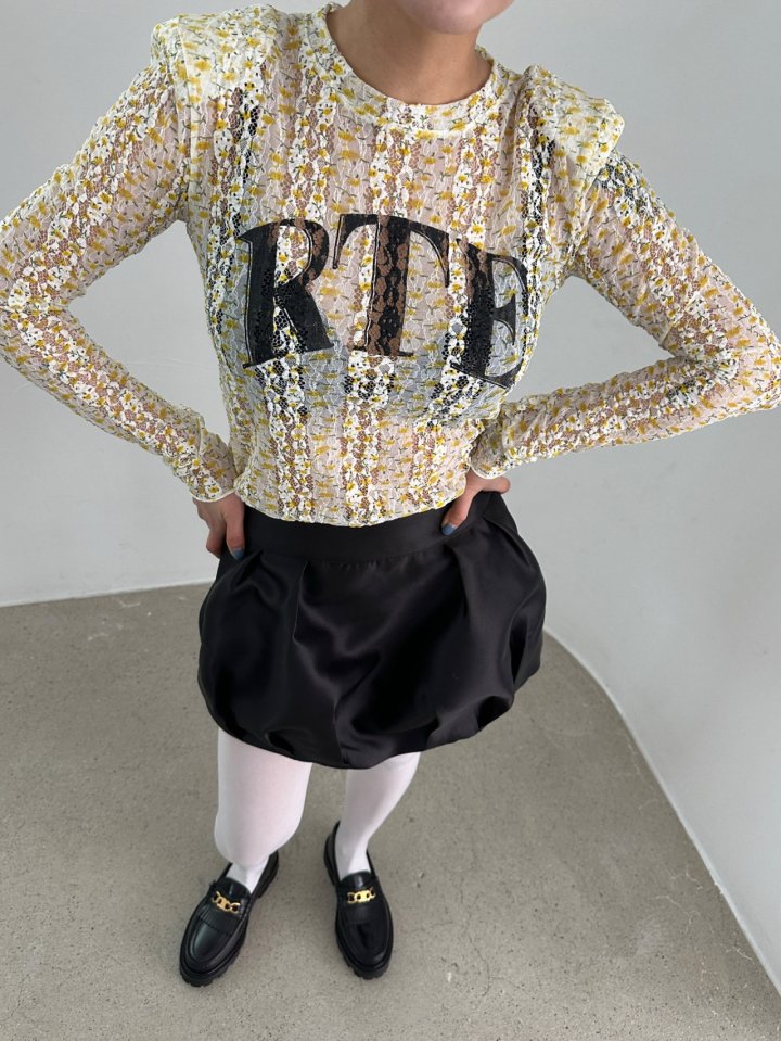 Chavi - Korean Women Fashion - #momslook - Flower Lace Tee - 3