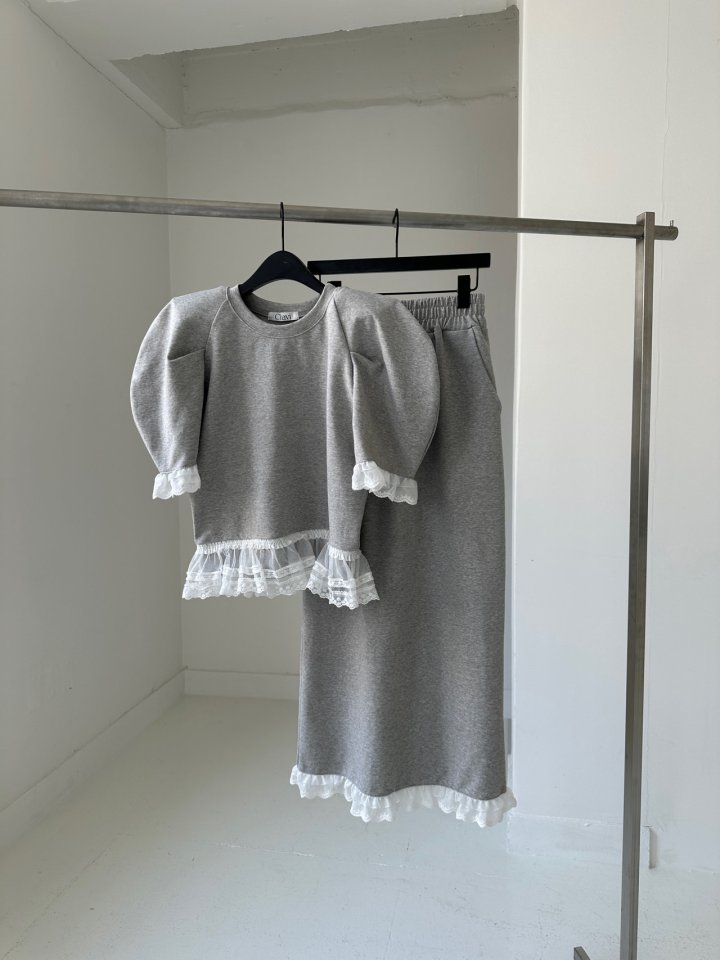 Chavi - Korean Women Fashion - #vintageinspired - Lumy Lace Top Skirt Set