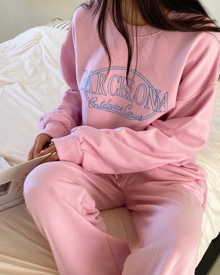 Diana - Korean Women Fashion - #momslook - Barcelona Sweatshirts - 3