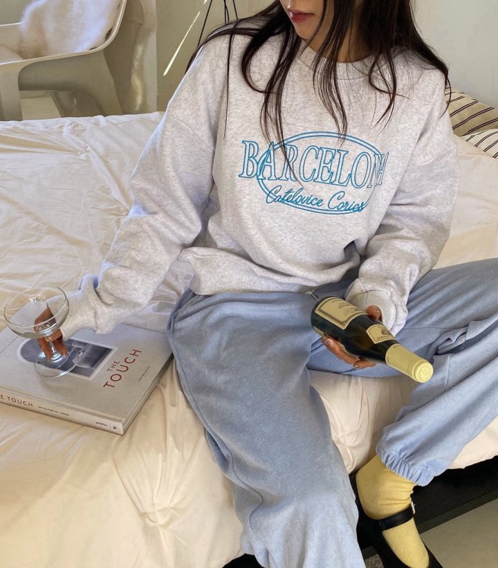 Diana - Korean Women Fashion - #momslook - Barcelona Sweatshirts - 7