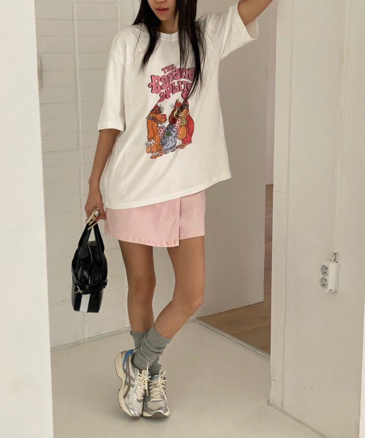 Diana - Korean Women Fashion - #momslook - Banana Tee - 3