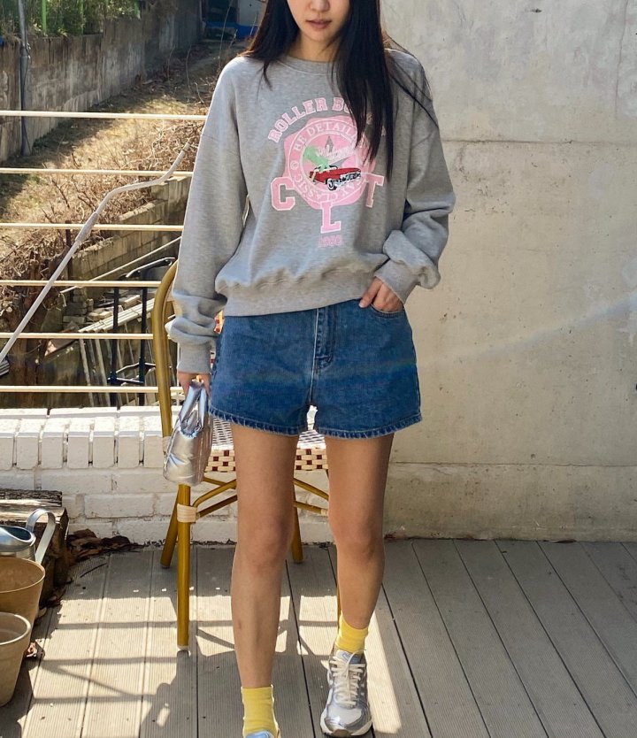 Diana - Korean Women Fashion - #womensfashion - Roller Sweatshirts - 10