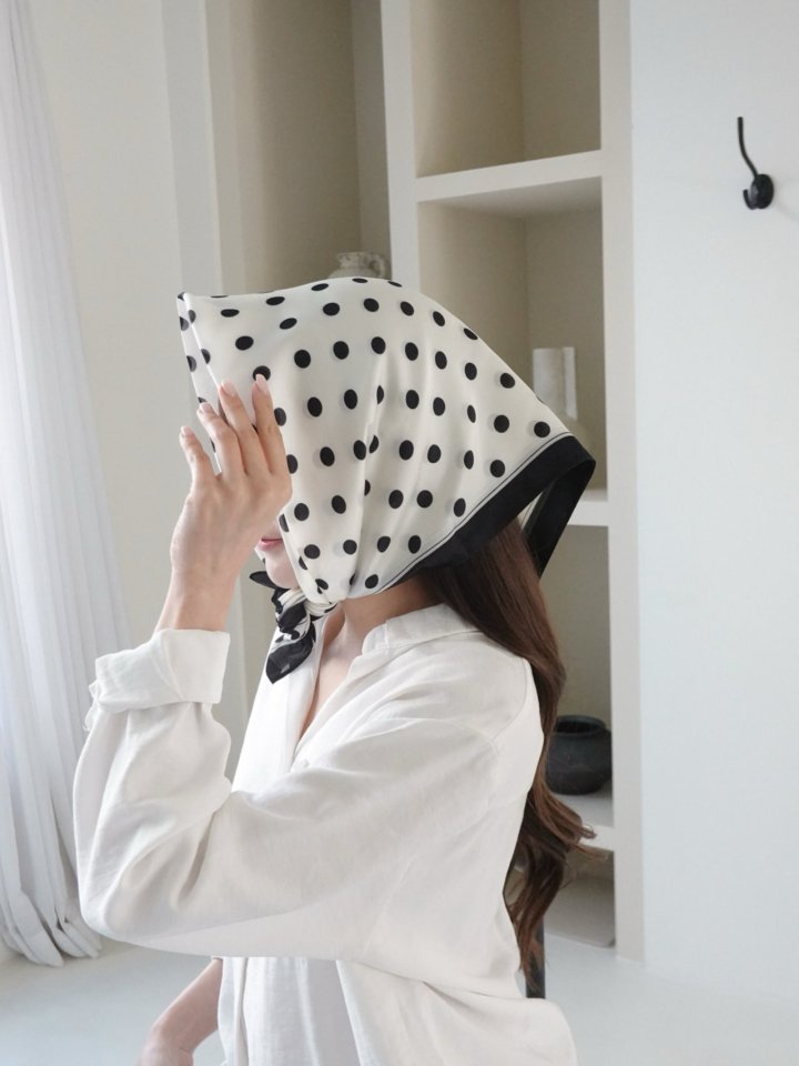 Eeiitt - Korean Women Fashion - #momslook - Dot Colored Hair Kerchief - 3
