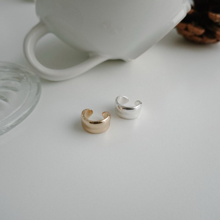 Eeiitt - Korean Women Fashion - #momslook - Diony Simple Earcuff - 8