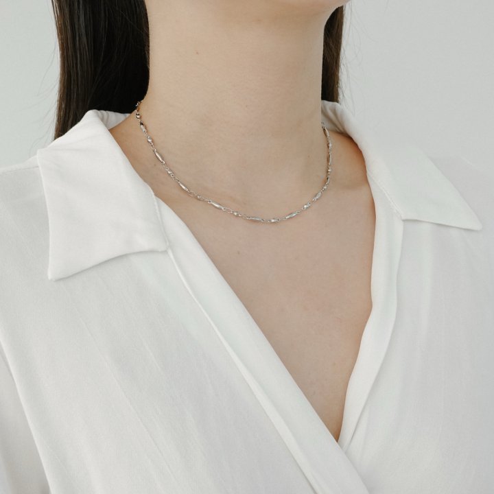 Eeiitt - Korean Women Fashion - #momslook - Tritiny Surgical Necklace - 5