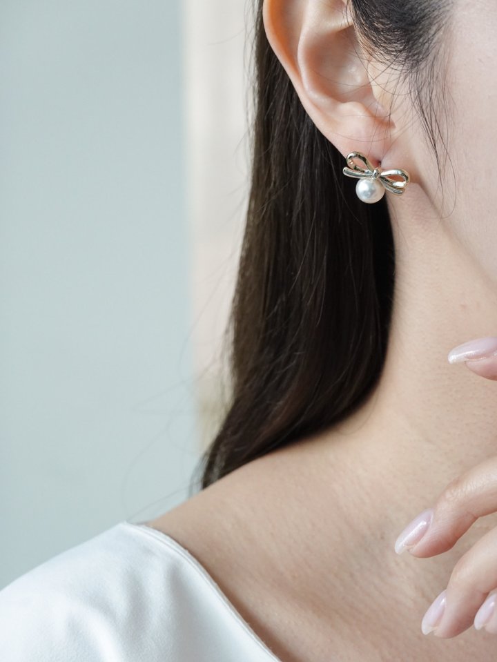Eeiitt - Korean Women Fashion - #romanticstyle - Elysian Ribbon Earring - 10