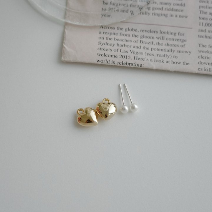 Eeiitt - Korean Women Fashion - #restrostyle - Heart Pearl Earring - 4