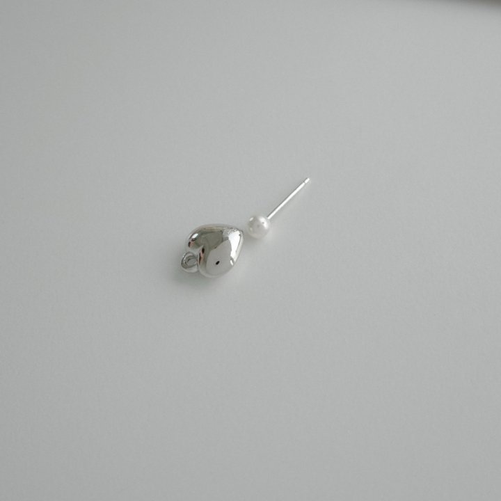 Eeiitt - Korean Women Fashion - #thatsdarling - Heart Pearl Earring - 6
