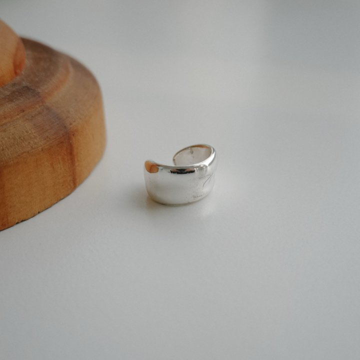 Eeiitt - Korean Women Fashion - #shopsmall - Diony Simple Earcuff - 4