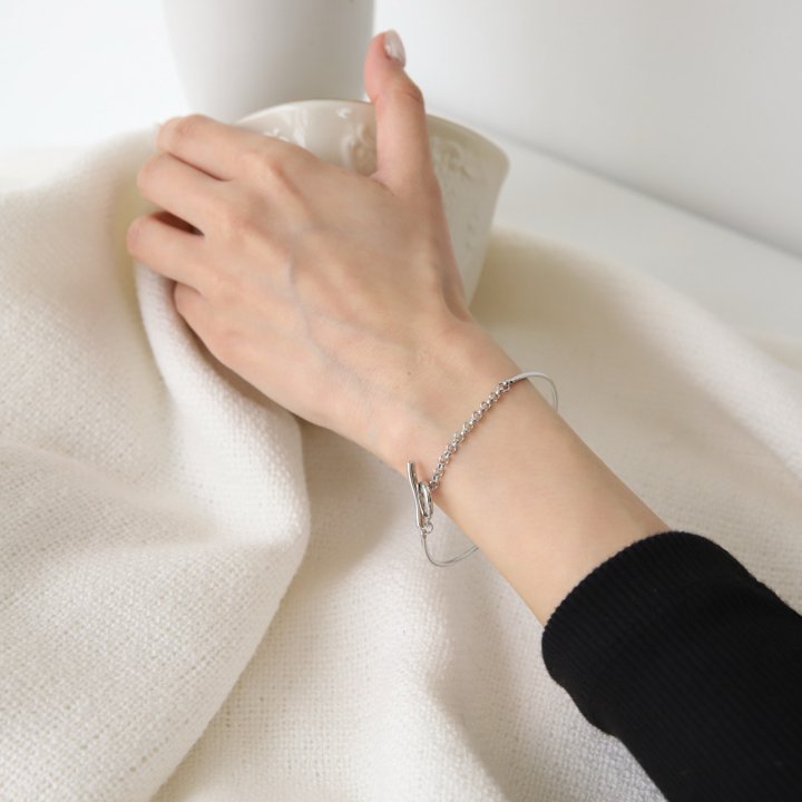Eeiitt - Korean Women Fashion - #thatsdarling - Dia Simple Bracelet - 2