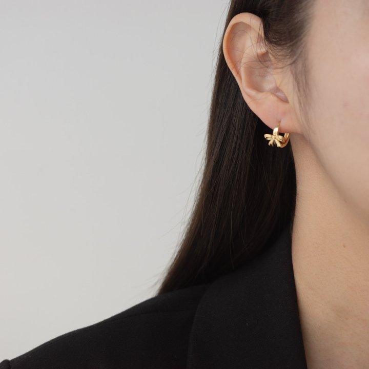 Eeiitt - Korean Women Fashion - #thelittlethings - Miyou Mini Ribbon Ring Earring - 11