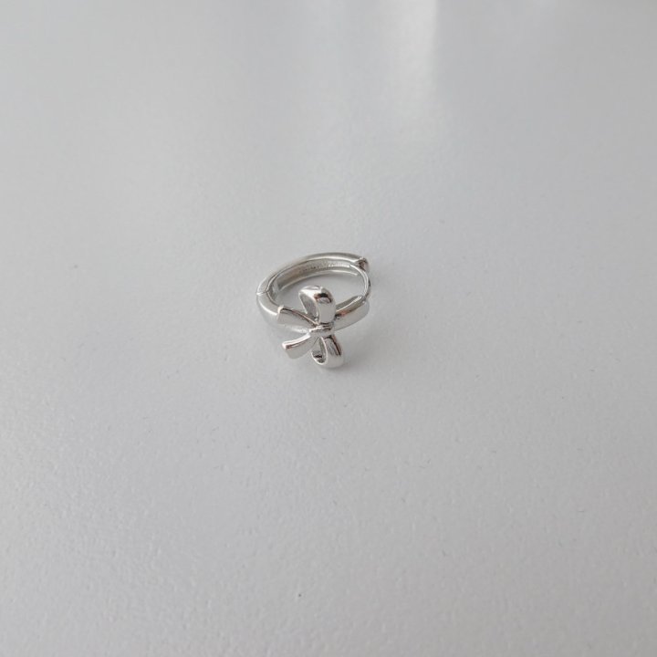 Eeiitt - Korean Women Fashion - #vintagekidsstyle - Miyou Mini Ribbon Ring Earring - 5