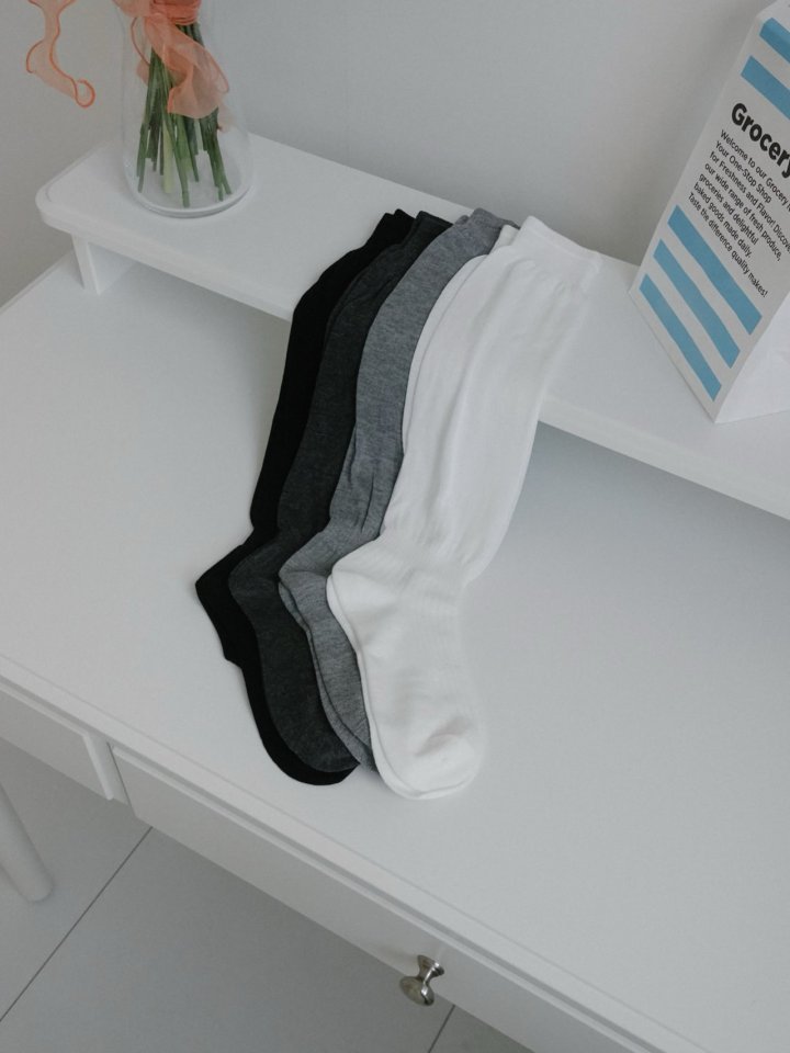 Eeiitt - Korean Women Fashion - #womensfashion - Midi Knee Socks - 8