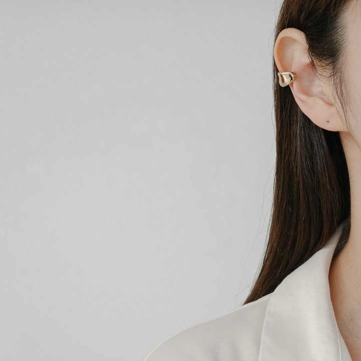 Eeiitt - Korean Women Fashion - #womensfashion - Diony Simple Earcuff - 11