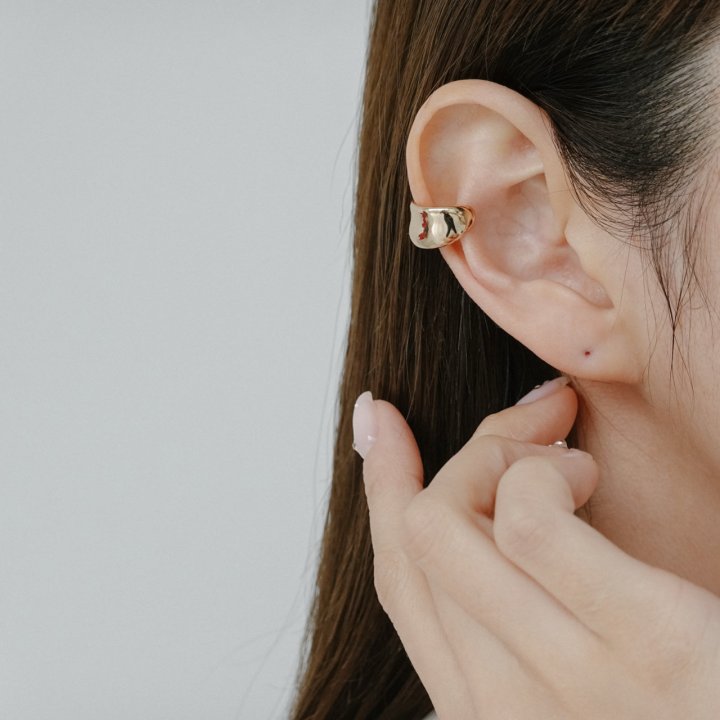 Eeiitt - Korean Women Fashion - #womensfashion - Diony Simple Earcuff - 9