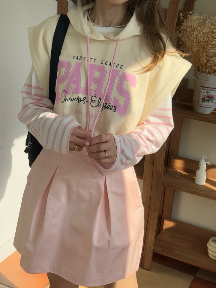 Elmu - Korean Women Fashion - #momslook - Paris Hood Vest - 2