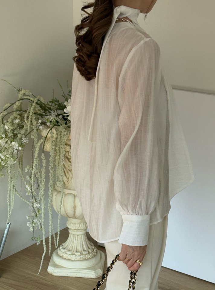 Elmu - Korean Women Fashion - #womensfashion - Madeleine Blouse - 3