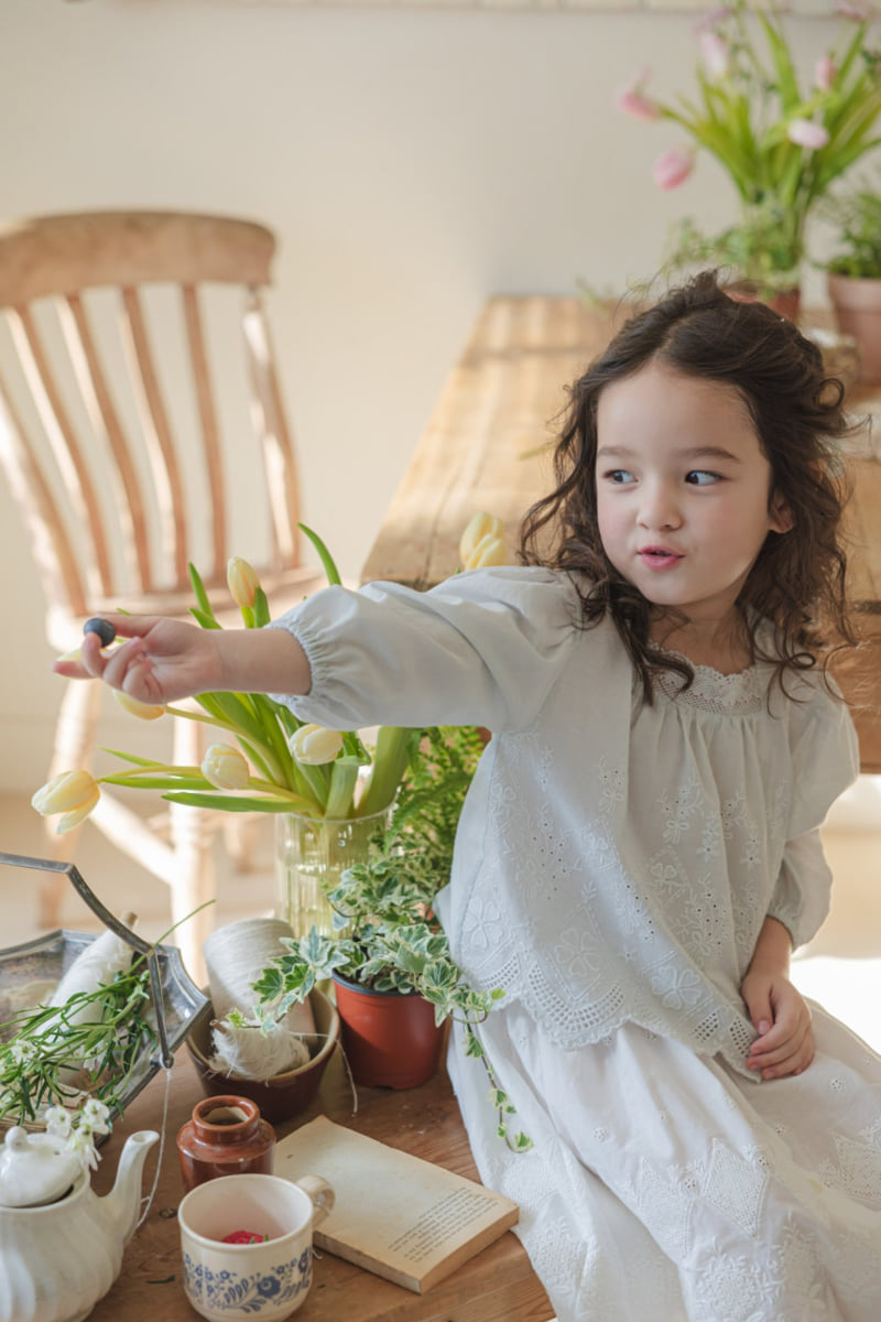 Flo - Korean Children Fashion - #Kfashion4kids - Helena Blouse