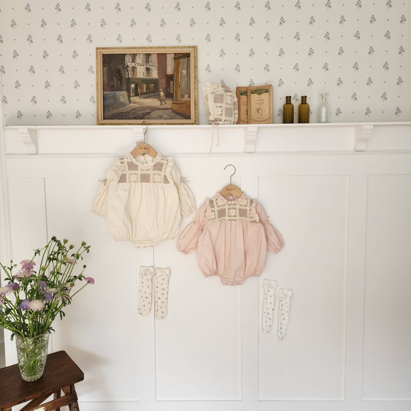 From J - Korean Baby Fashion - #babyboutiqueclothing - Anyu Frill Suit Bonnet Set - 12