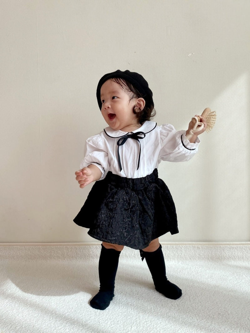 From J - Korean Baby Fashion - #babygirlfashion - Pin Tuck Suit Girl Ribbon Brooch Set - 12