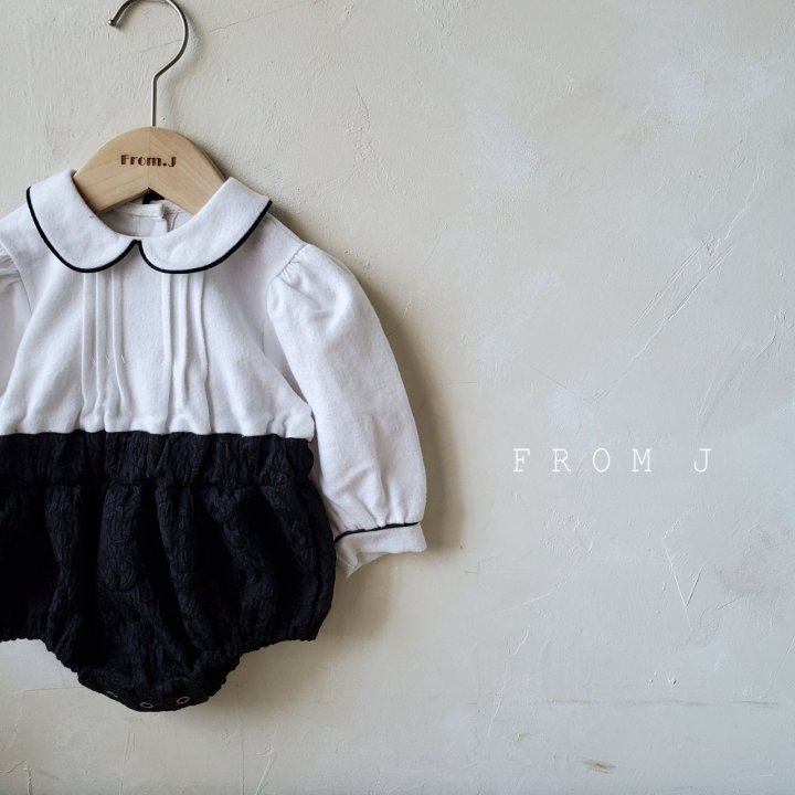 From J - Korean Baby Fashion - #babyoutfit - Pin Tuck Suit Girl Ribbon Brooch Set - 2