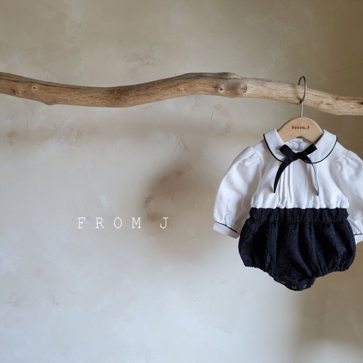 From J - Korean Baby Fashion - #babywear - Pin Tuck Suit Girl Ribbon Brooch Set - 4