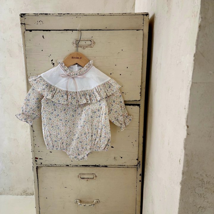 From J - Korean Baby Fashion - #onlinebabyboutique - Pastel Frill Suit - 3