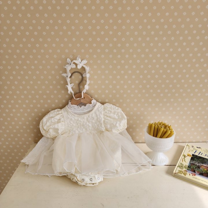 From J - Korean Baby Fashion - #onlinebabyboutique - Flower Dress