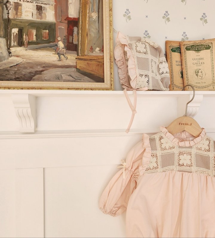 From J - Korean Baby Fashion - #onlinebabyshop - Anyu Frill Suit Bonnet Set - 9