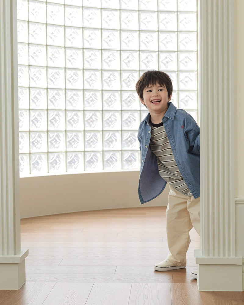 Here I Am - Korean Children Fashion - #prettylittlegirls - Classicspan Denim Shirt - 6