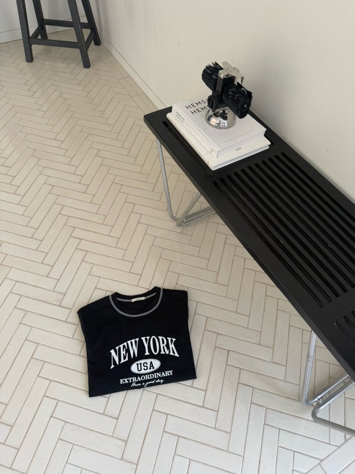 Hiyann - Korean Women Fashion - #momslook - New York Box Tee - 11