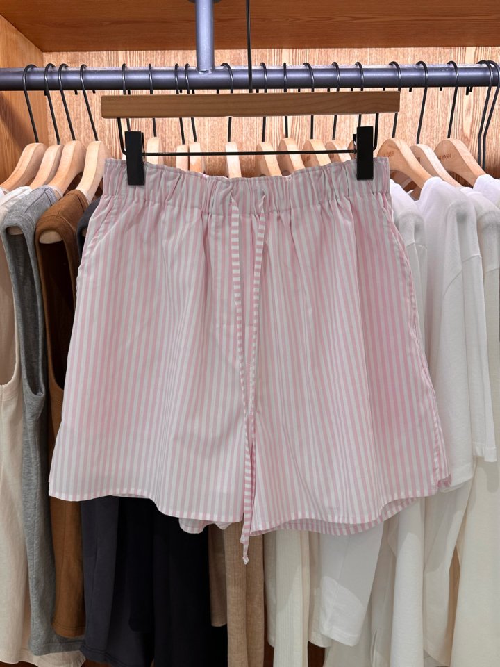 Hiyann - Korean Women Fashion - #momslook - Marine Half Pants